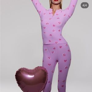 NWT SKIMS Valentine’s Day Set Soft Lounge Henley and Leggings